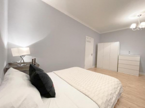 Double Room with private bathroom in a Shared flat in ZONE 1 !!!